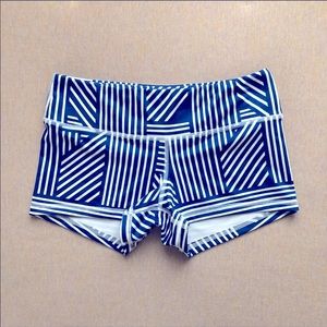 FLEO Originals Blue Linear Lust - Medium